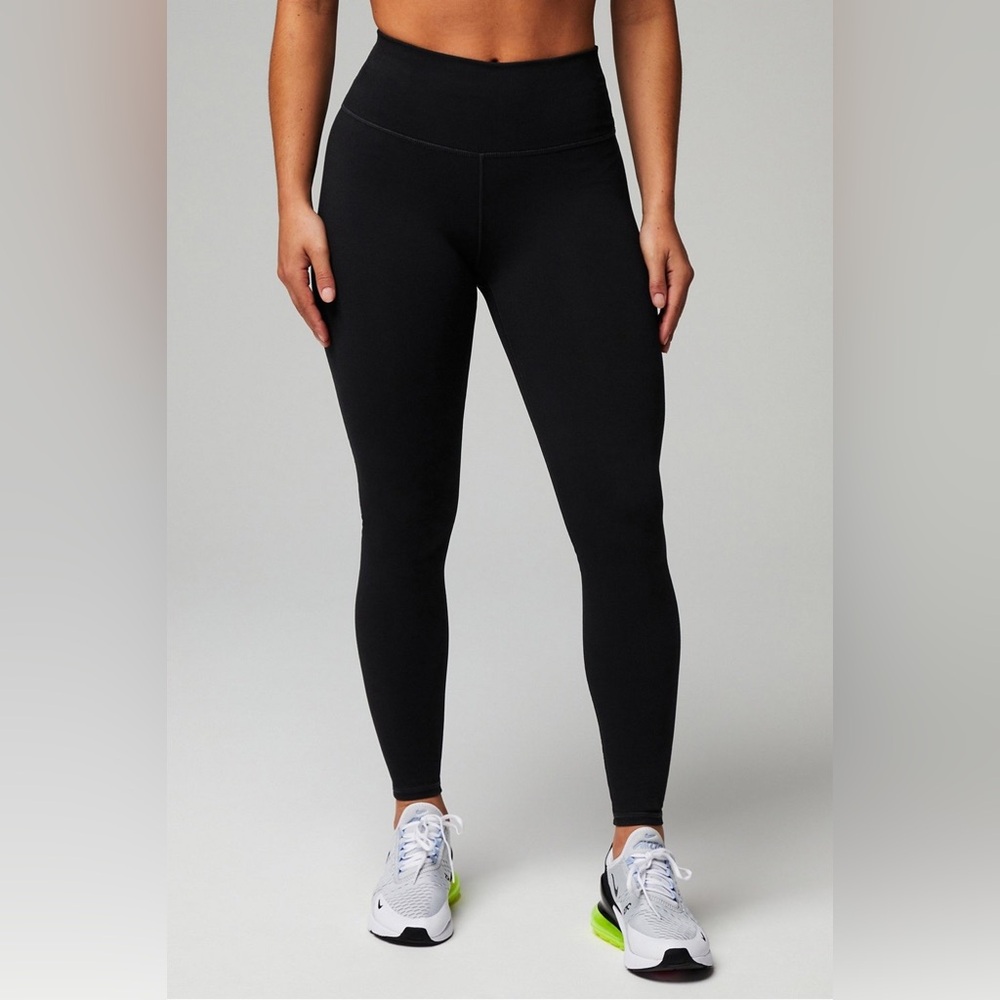 Fabletics Powerhold Women's Black High-Waisted Leggings